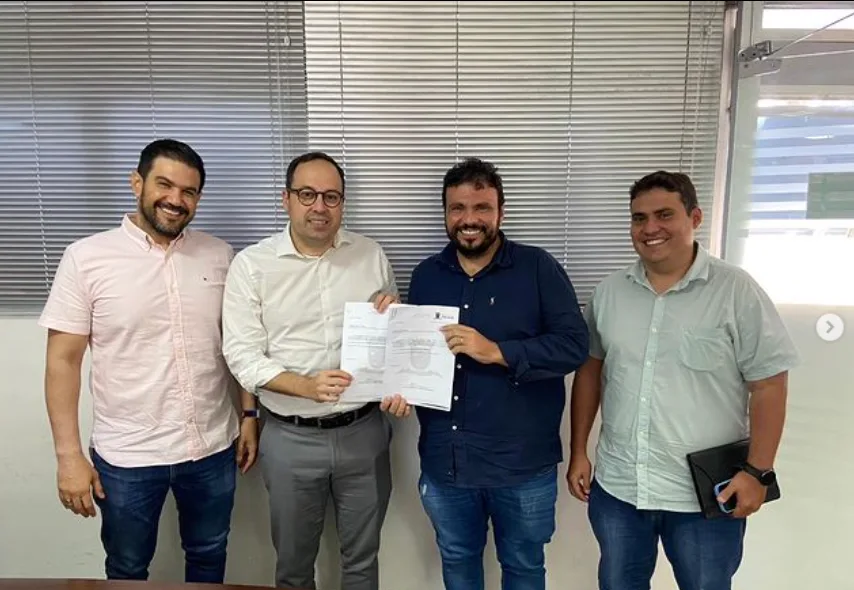 Prefeito de Jaguaribe fortalece parcerias com Governo do Ceará para ações estratégicas