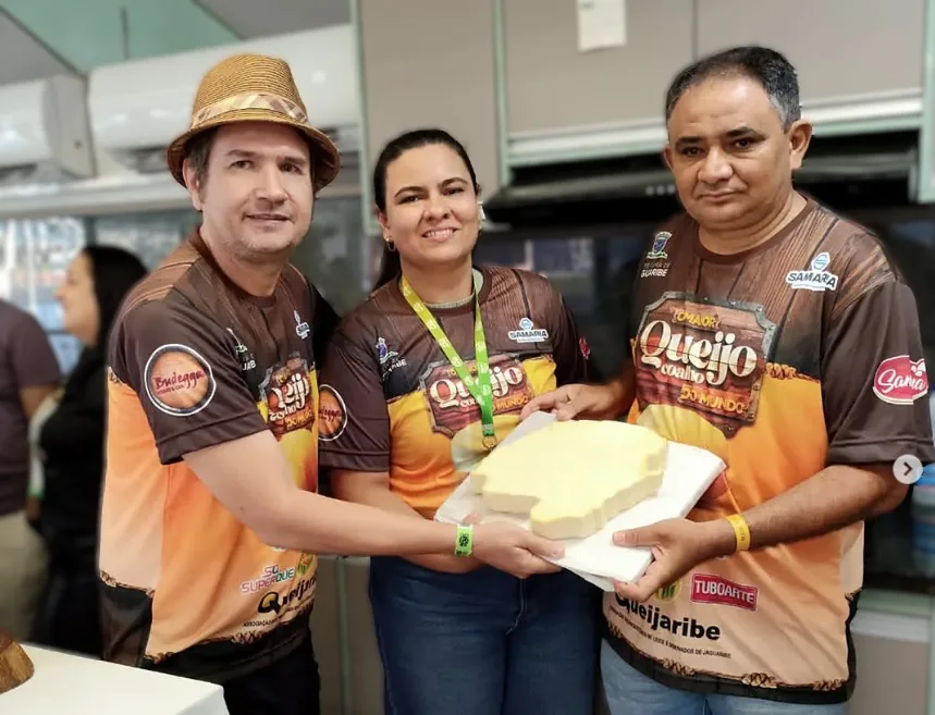 Jaguaribe brilha na EXPOECE 2024 com premiações e inovação na produção de queijo coalho artesanal