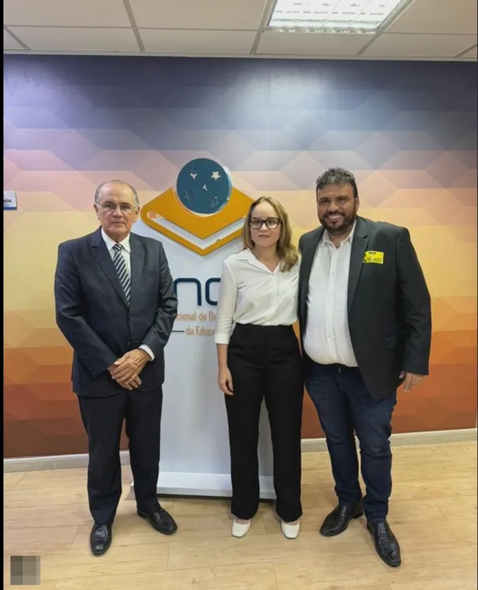 Prefeito Alexandre Diógenes e Deputado Antônio Granja Buscam Investimentos em Educação para Jaguaribe