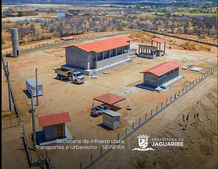 Construção do Novo Matadouro Público avança e promete segurança alimentar para Jaguaribe