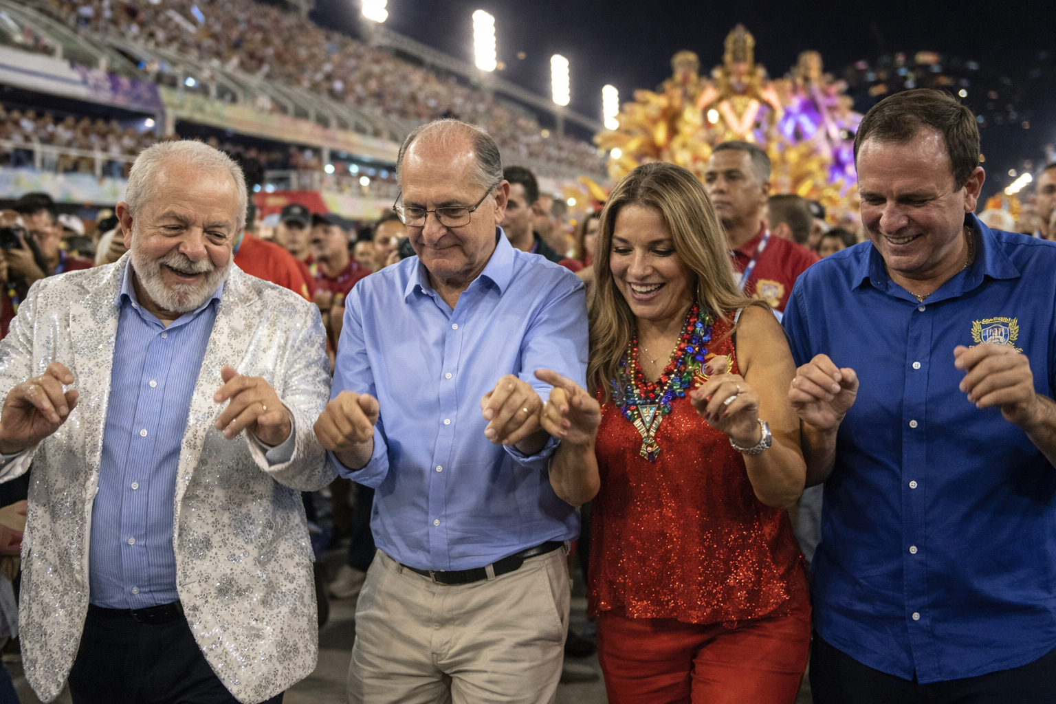 Polêmica no Carnaval: escola de samba com enredo pró-Lula e repasse de dinheiro público